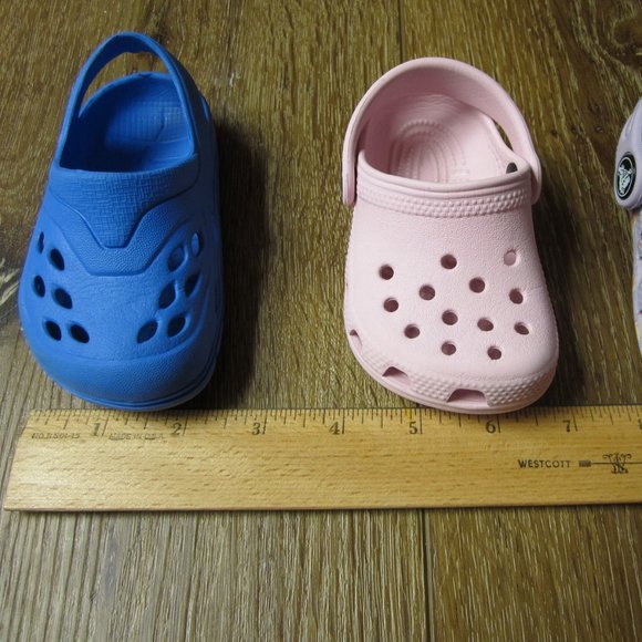 EUC like Brand New, 2 CROCs, 1 Tuffs Clogs - Picture 7 of 10